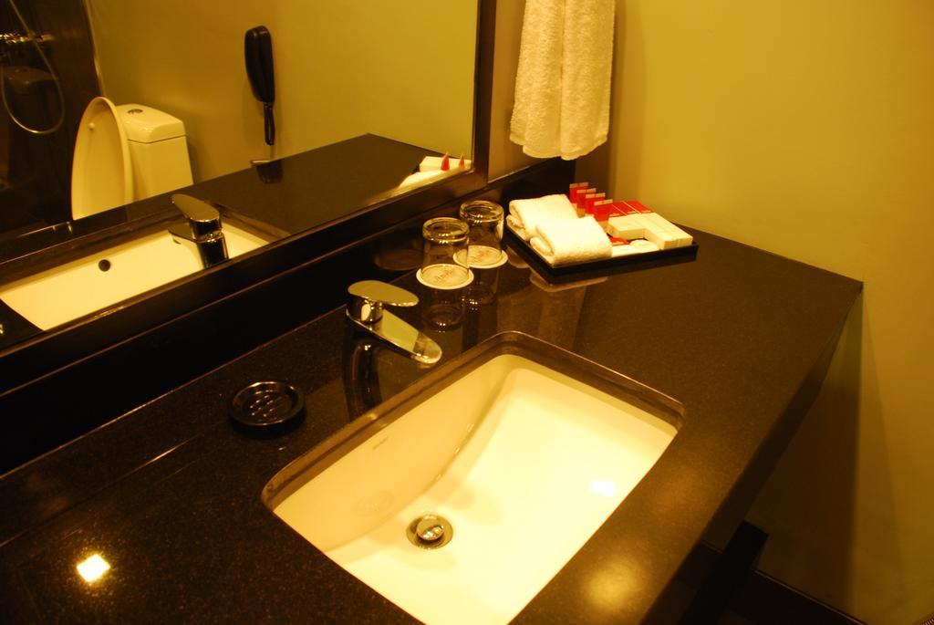 Amelie Hotel מנילה מראה חיצוני תמונה
